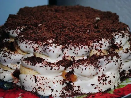 Ameisenhaufen mit Bananen (ohne Backen)