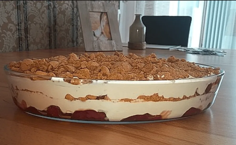 Baileys-Schichtdessert im Glas