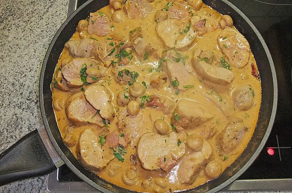 Filettopf aus dem Backofen (Schweinefilet überbacken)
