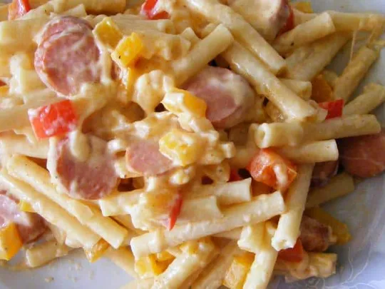Makkaroni-Wurst-Pfanne