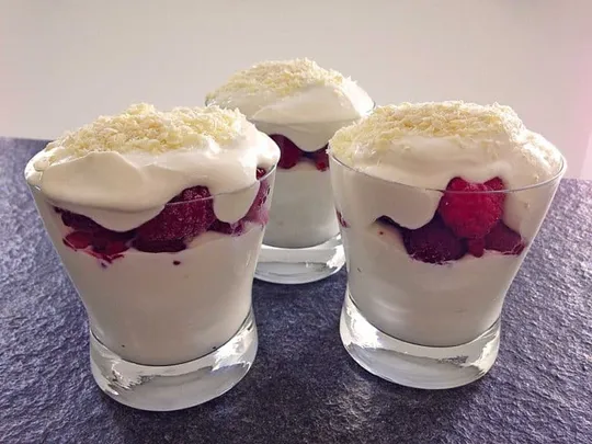 Mascarpone-Himbeerquark